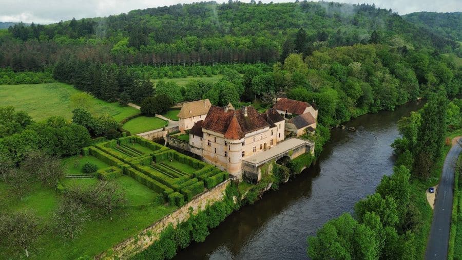 chateau de losse, perigord noir